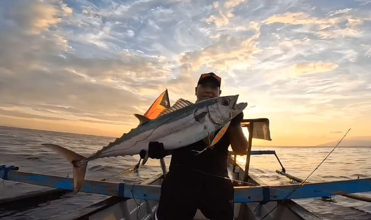 Kolega PH trying out the power of Accurate Valiant 2 speed reels and easily landing a double digit dogtooth tuna - Ryoshi Pro Outfitters