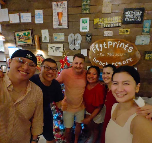 A christmas visit at my friends beach resort called Footprints beach resort located in agpudlos san andres romblon is one of the most beautiful resort in romblon - Ryoshi Pro Outfitters