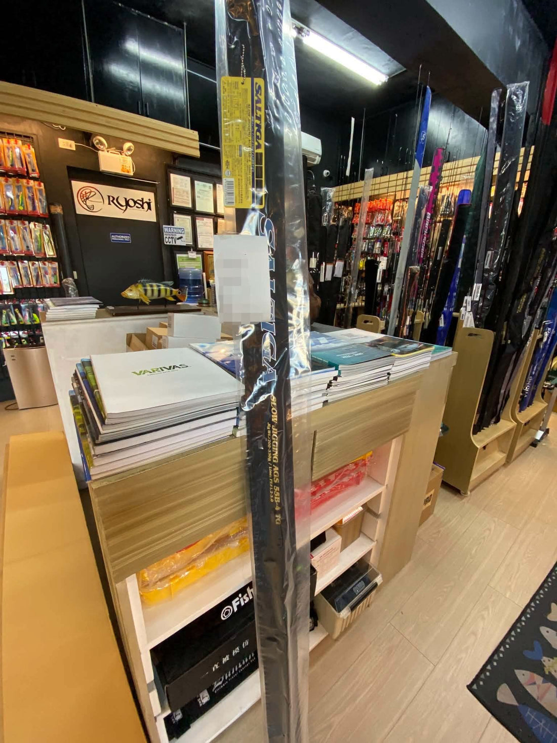 Monday Grind!!! Daiwa Saltiga Sg Sj 58-6 is the preffered slow jigging rod of this customer - Ryoshi Pro Outfitters