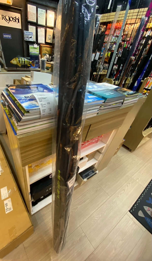 Prohunter asari big hard rod case chosen by customer for his mobile fishing - Ryoshi Pro Outfitters