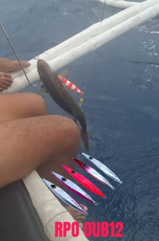 Another Aj caught by angler Les Nunez using RPO OU812, proof na napaka epiktibo nang jig na ito lalo na sa may malakas na underwater current at malalaim na lugar.  - Ryoshi Pro Outfitters