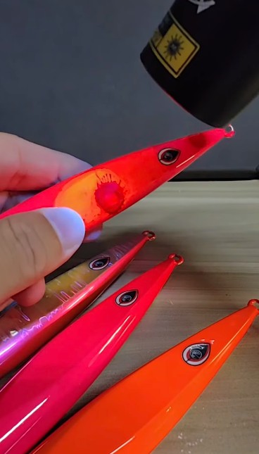 Uv React models of RPO OU812. See the color change as soon as it hits the uv light. - Ryoshi Pro Outfitters