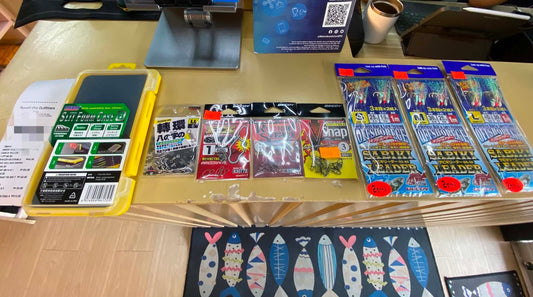 Wednesday grind!!! Customers tackle top up assorted snaps, sabiki rig, jighead box and swivels. Thanks for the patronage!! - Ryoshi Pro Outfitters