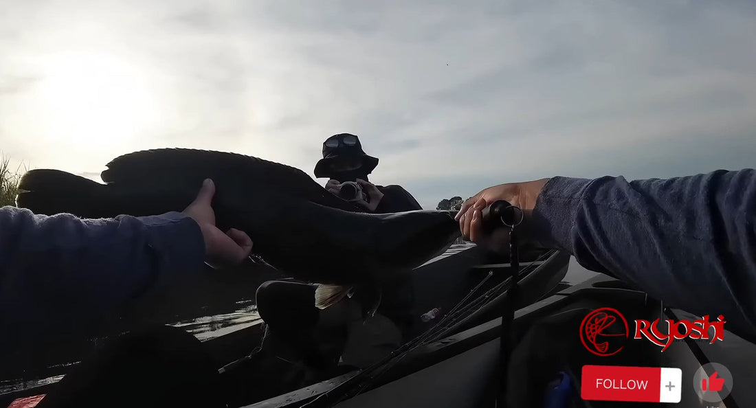 Fishman tester Takehiro Nakamura landing a huge Toman on philippine waters using Fishman BC4 510MXH - Ryoshi Pro Outfitters